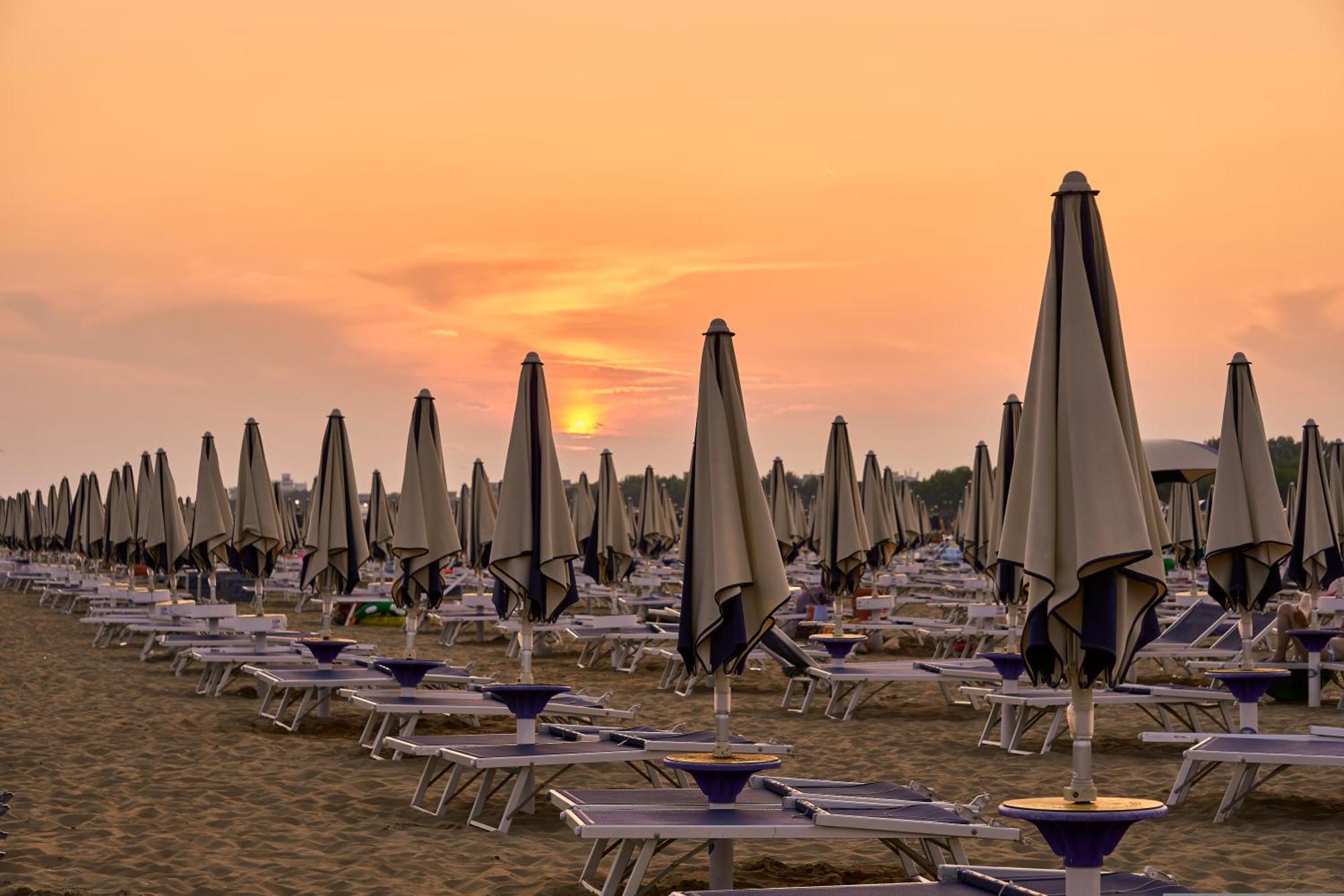 In A Complex With 3 Swimming Pools Bibione